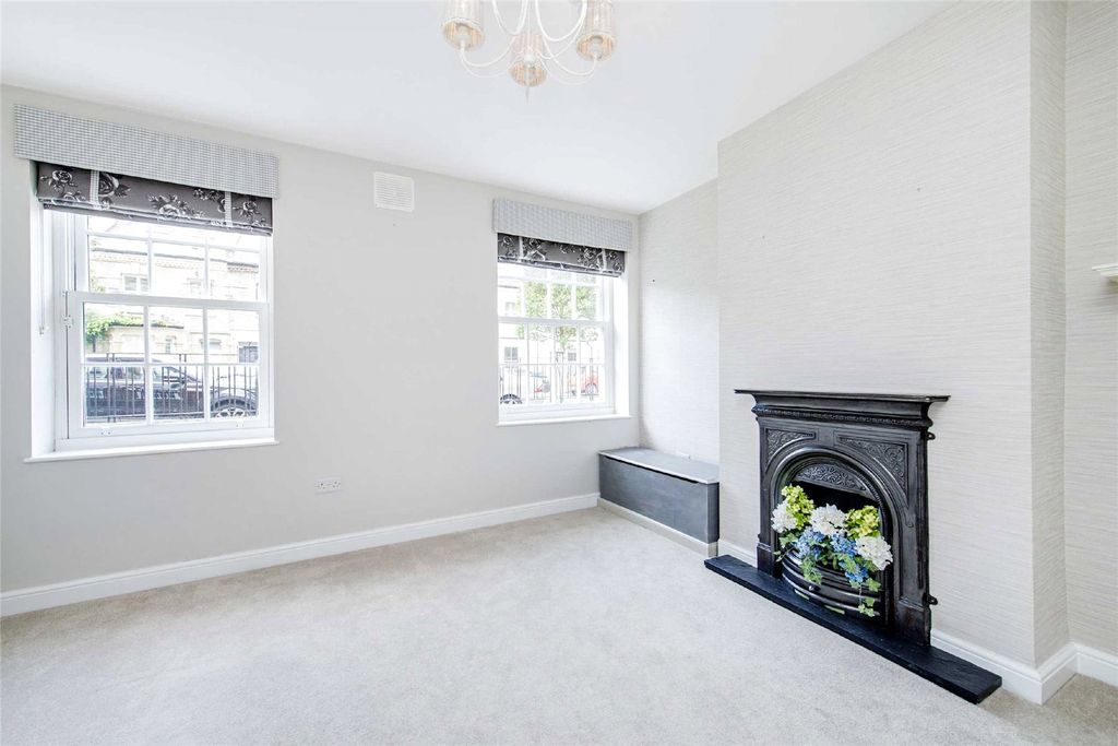 Property photo 3 of 9 Picture No. 02