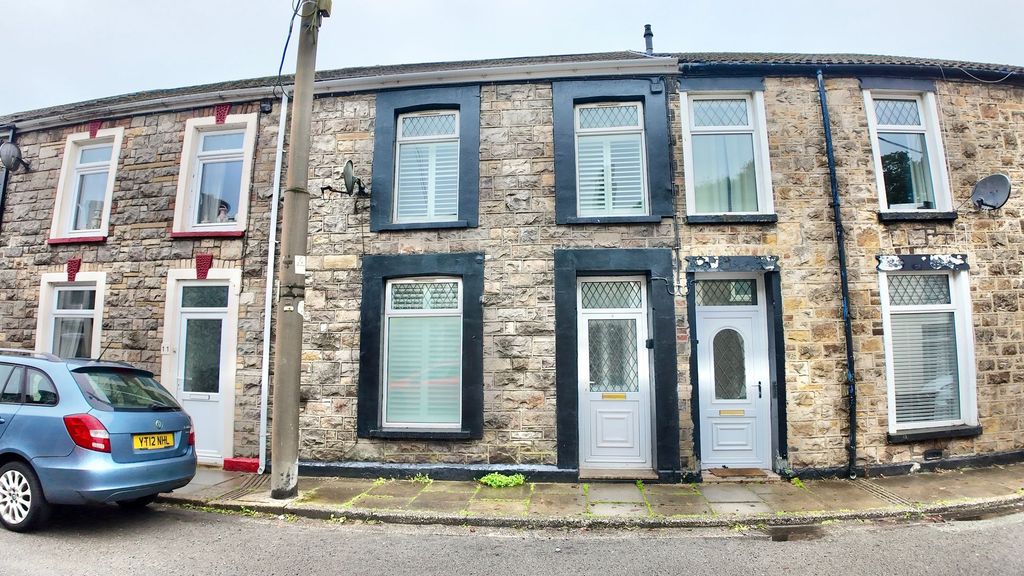 Property photo 1 of 22