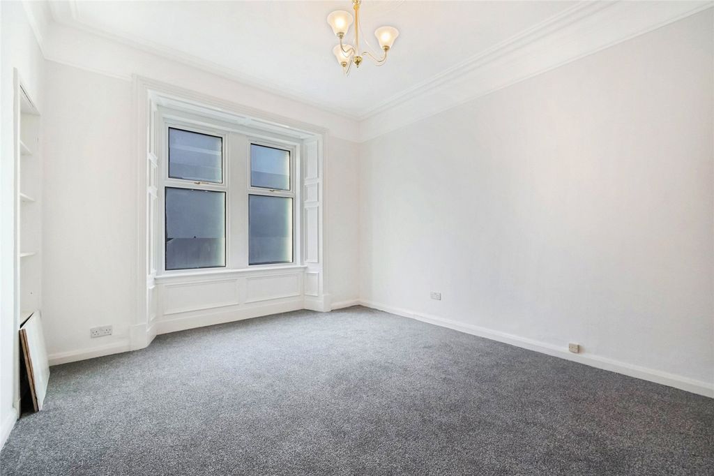 Property photo 2 of 24 Picture No. 20