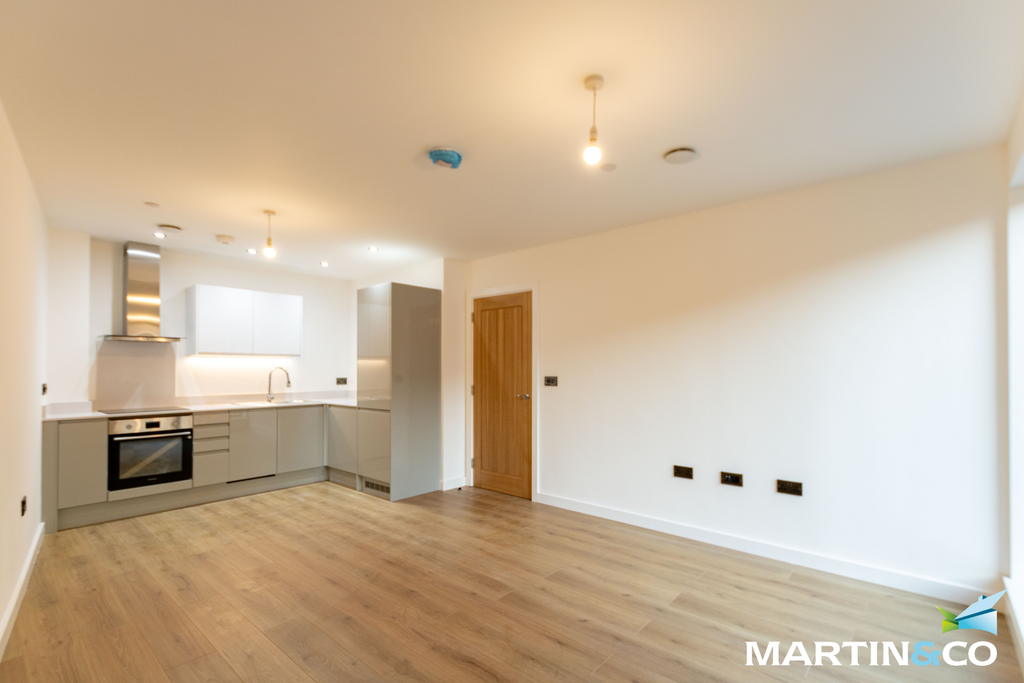 Property photo 3 of 10 Picture2