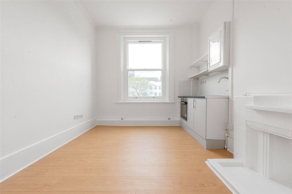 Property photo 2 of 5 Picture No. 02