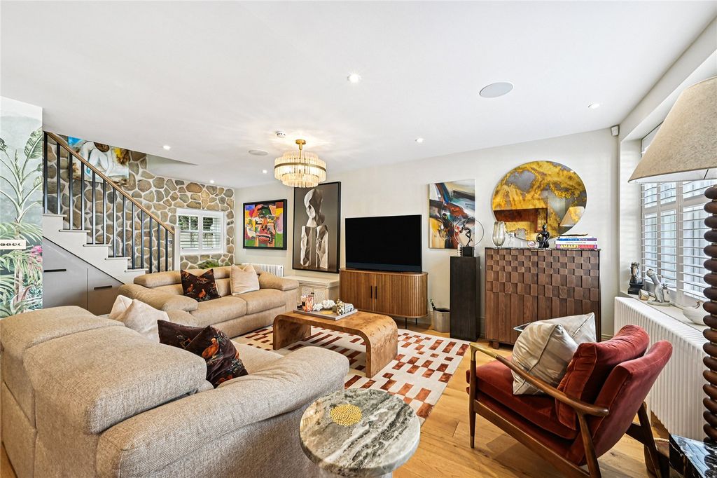 Property photo 1 of 20 Reception Room
