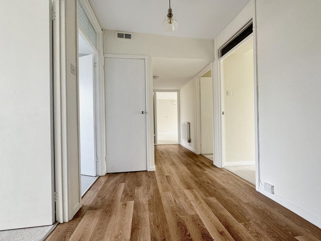 Property photo 3 of 16 Hallway