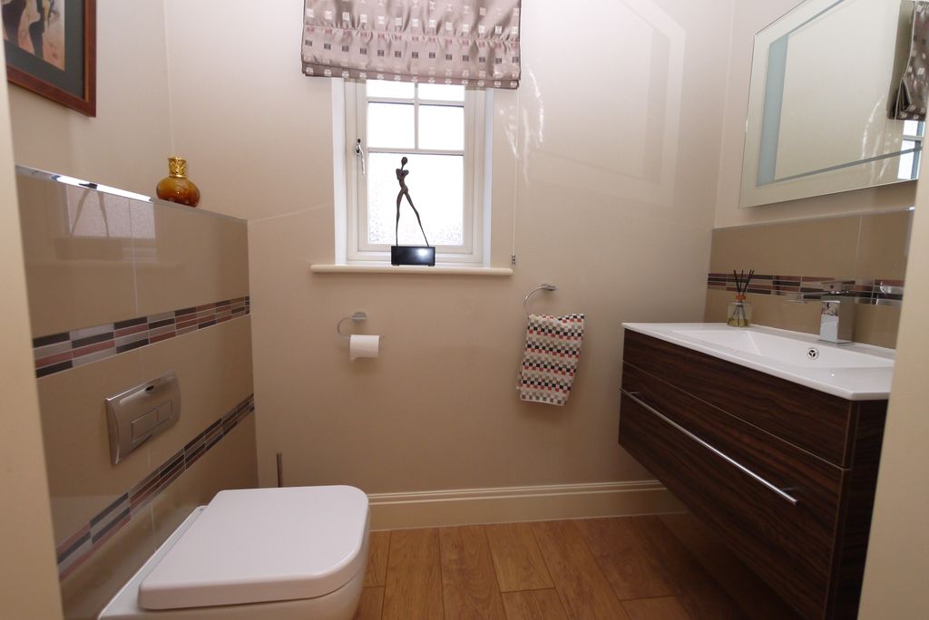 Additional image 20 of 4 bed detached house for saleBawtry Road, Bessacarr, Doncaster DN4