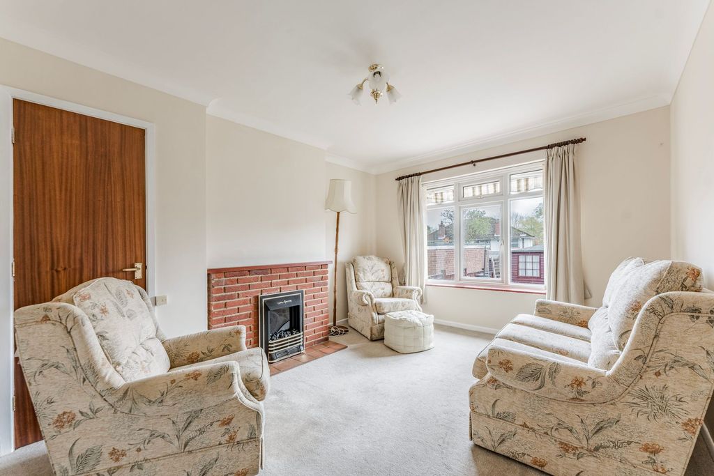 Property photo 2 of 15