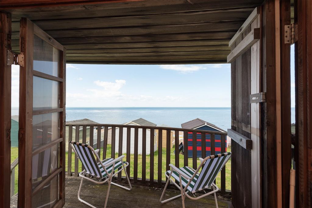 Property photo 3 of 13 Tankerton East, Tankerton, Whitstable