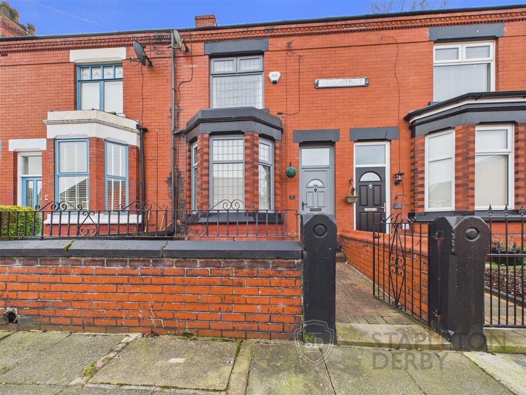 Property photo 1 of 18 Cam04709G0-Pr0328-Still018.Jpg