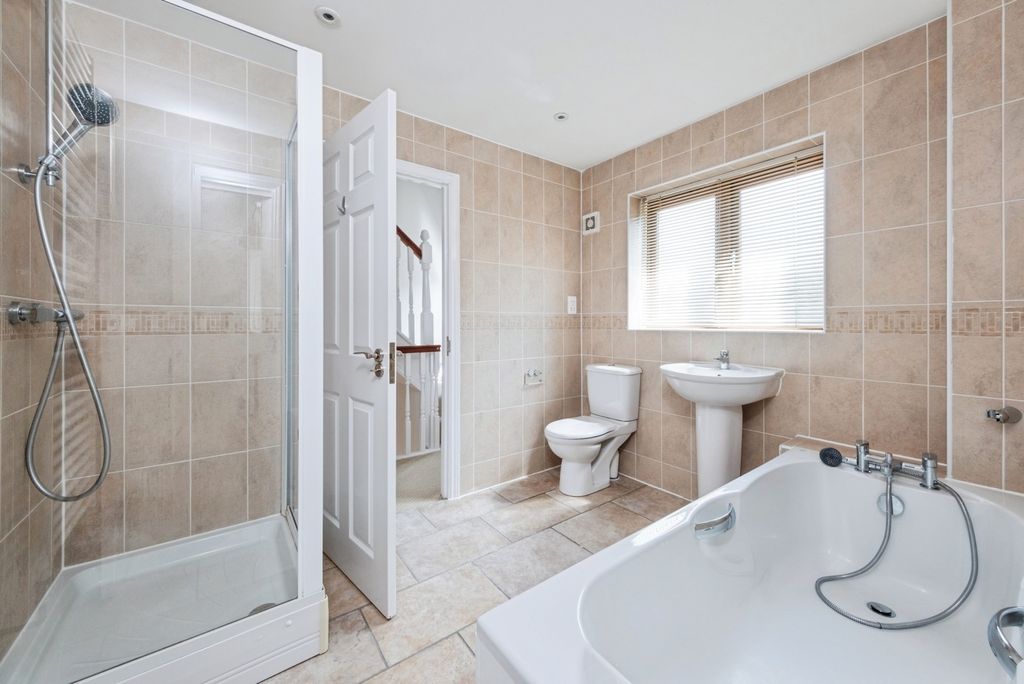 Property photo 3 of 20 Pbox-Img.Jpg