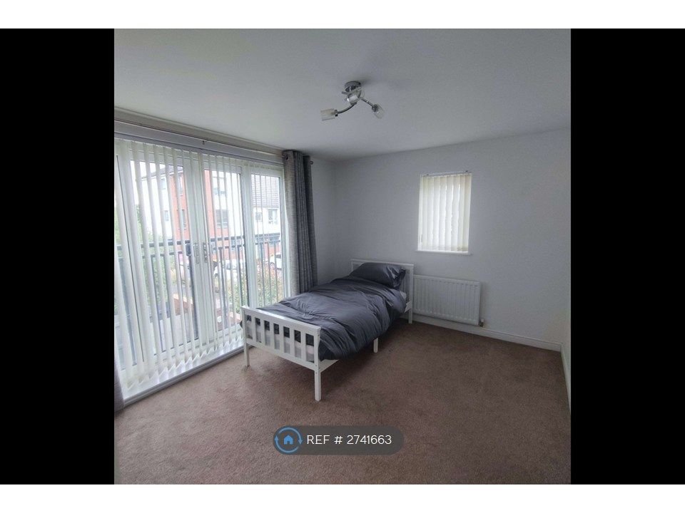 Property photo 1 of 7 Bedroom