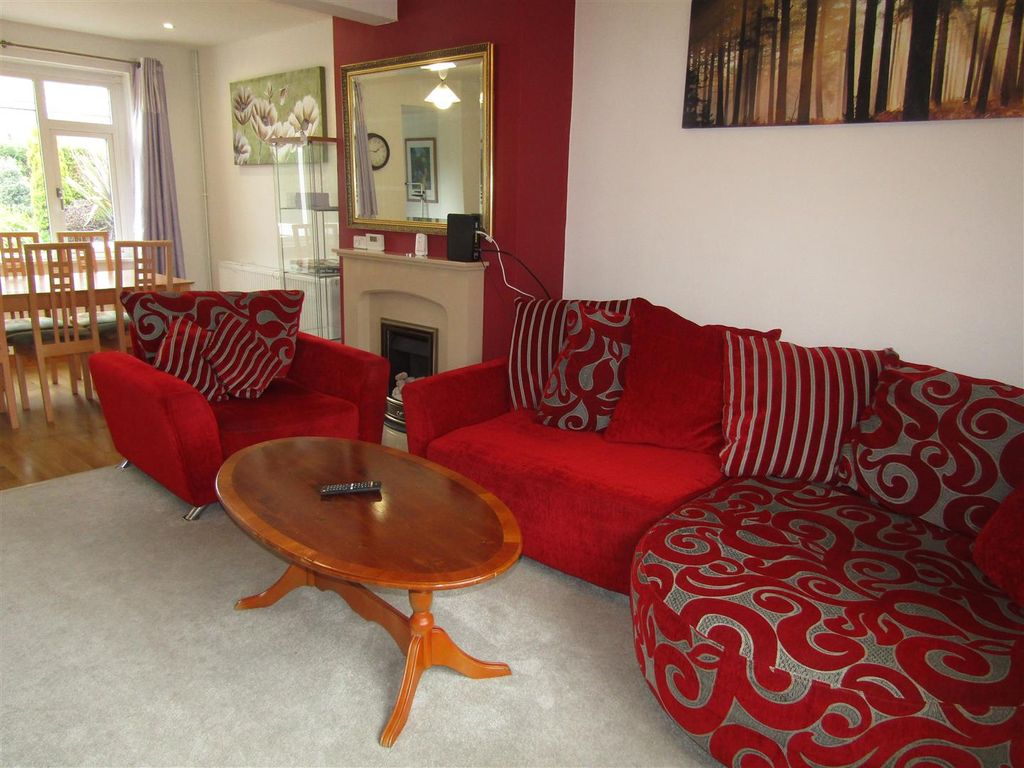 Property photo 3 of 8 Img_0440.Jpg