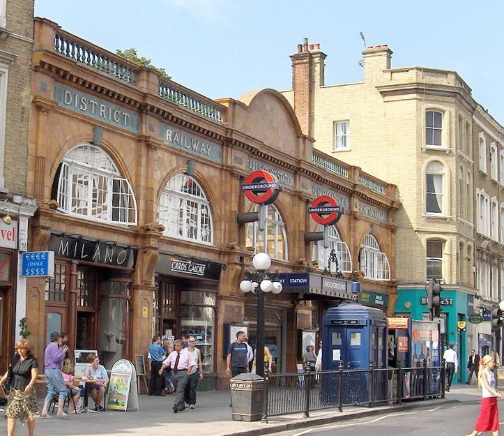 Property photo 3 of 3 Earlscourtentrance2.Jpg