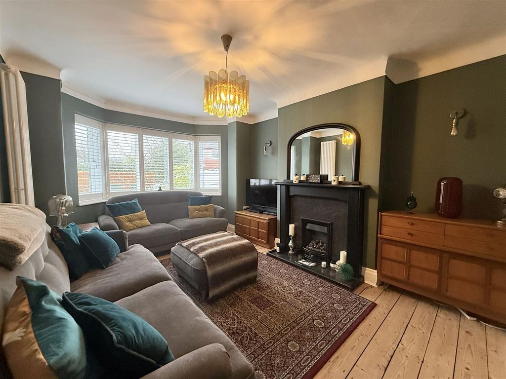 Property photo 2 of 19 Fullsizerender.Jpeg