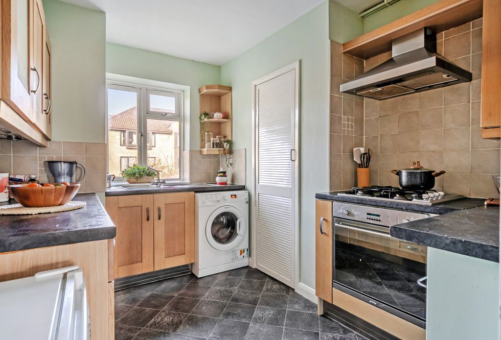 Property photo 3 of 13 Kitchen