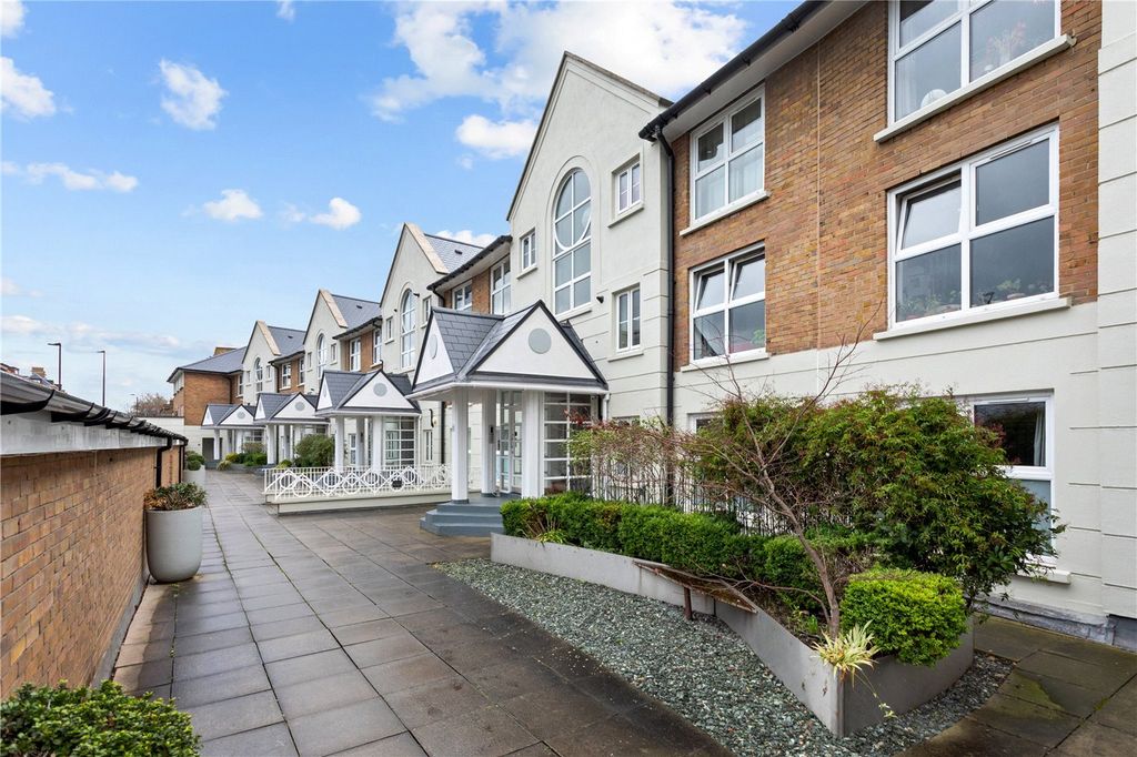 Property photo 1 of 10 Picture No. 13