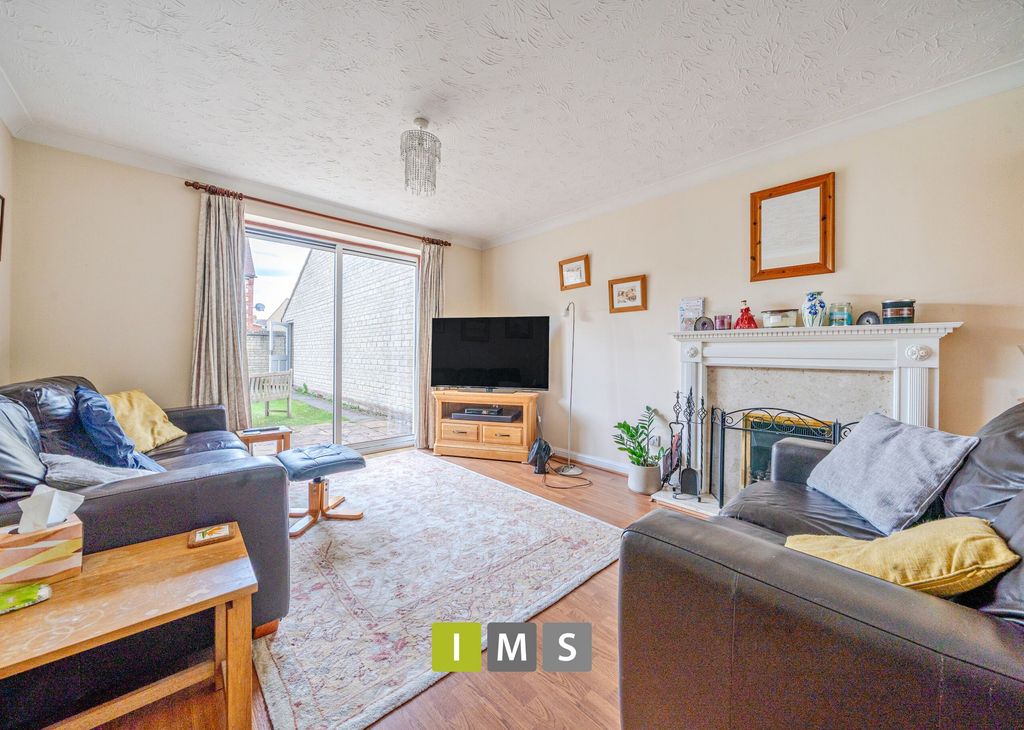 Property photo 3 of 19