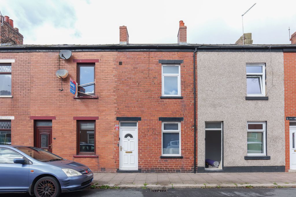 Property photo 1 of 20