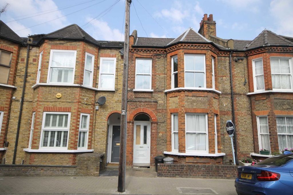 Property photo 1 of 7