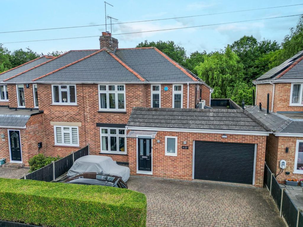 Property photo 2 of 24