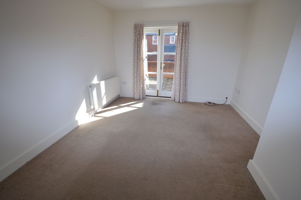 Property photo 2 of 8 Dsc_0012