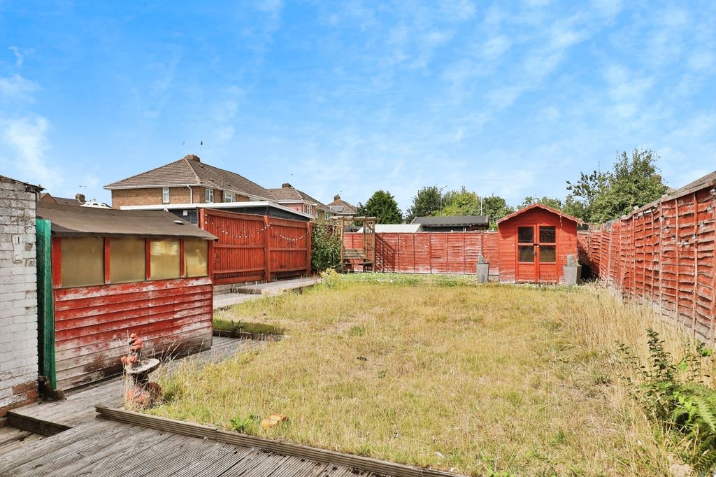 Property photo 2 of 16 Photo