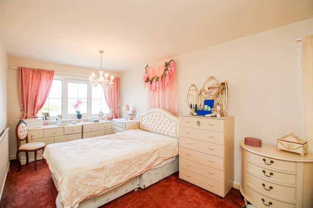 Additional image 8 of 3 bed detached house for saleAckworth Road, Pontefract WF8