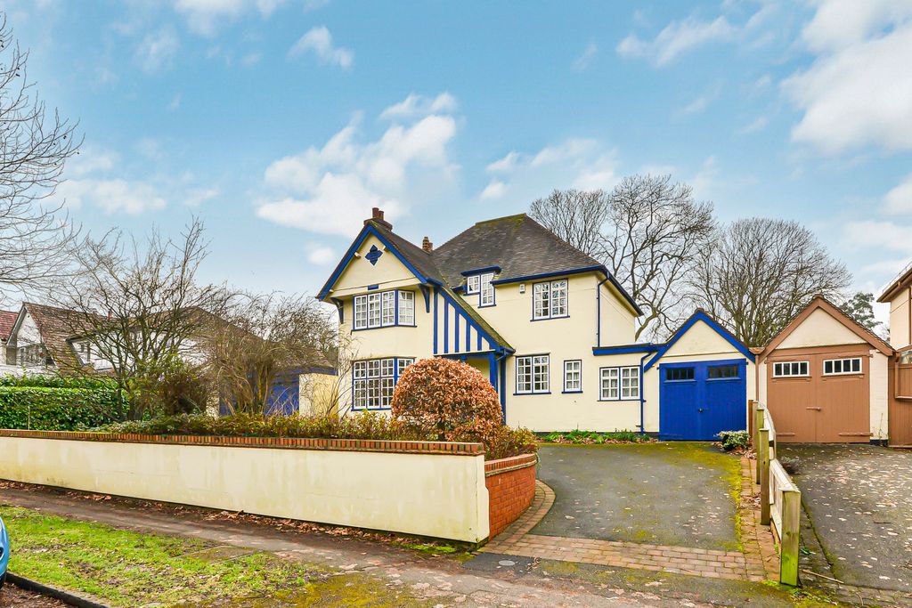 Property photo 1 of 22