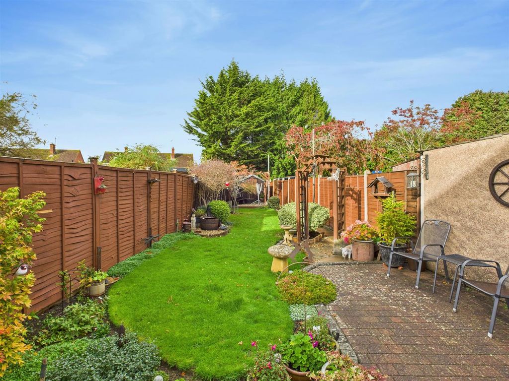 Property photo 3 of 20