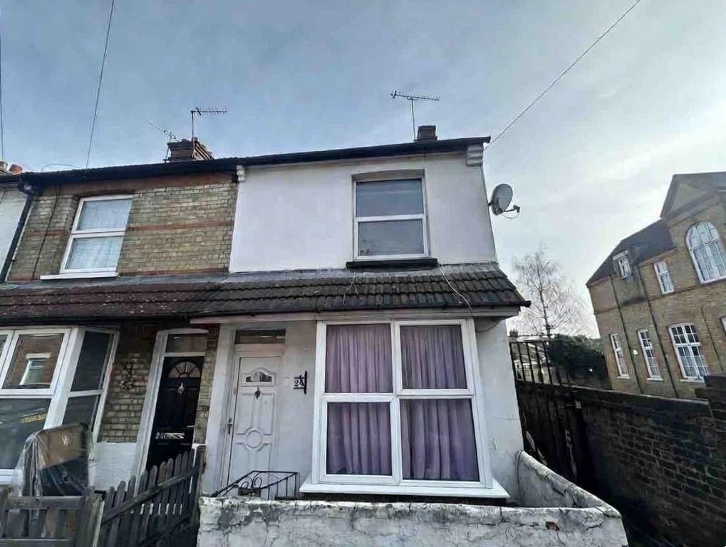 Property photo 1 of 9 Coopers Estate Agents