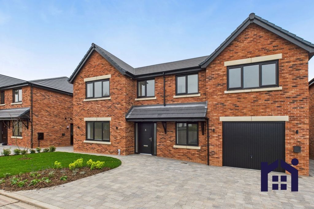 Property photo 1 of 11 Front Elevation