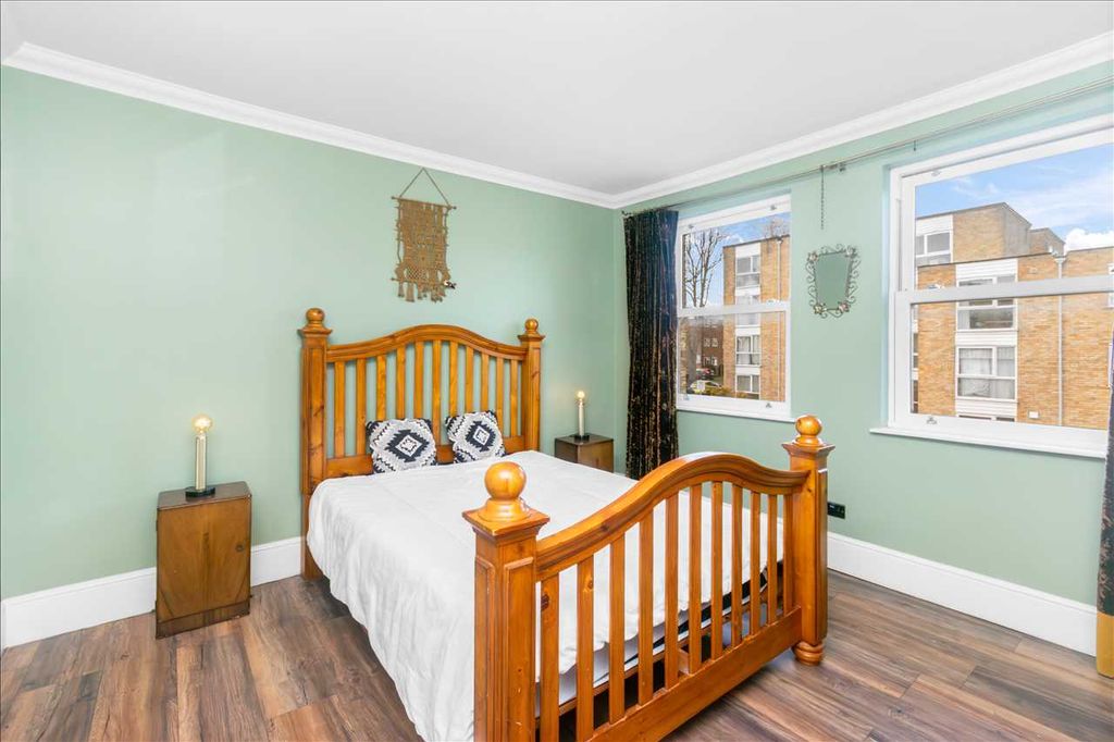 Property photo 3 of 9