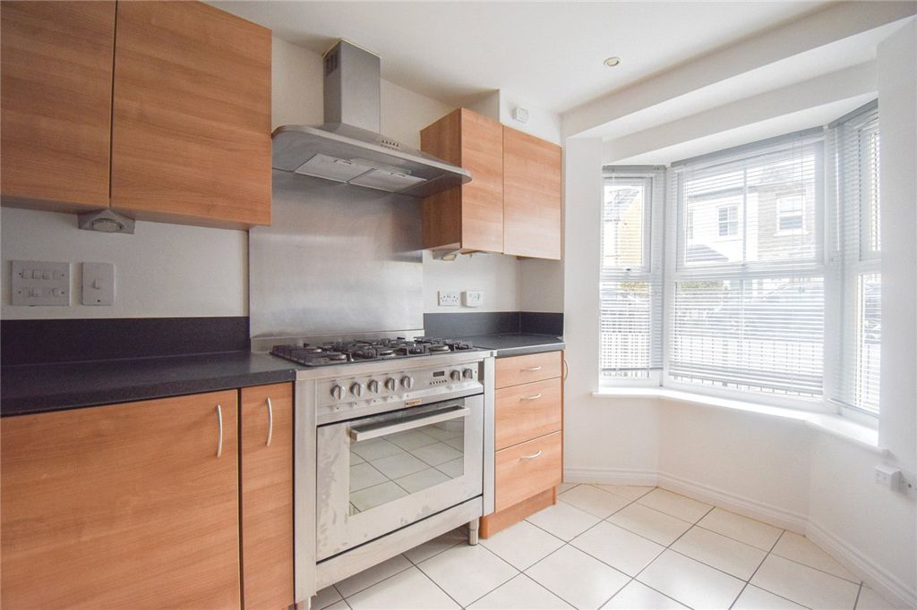 Property photo 3 of 12 Picture No. 25