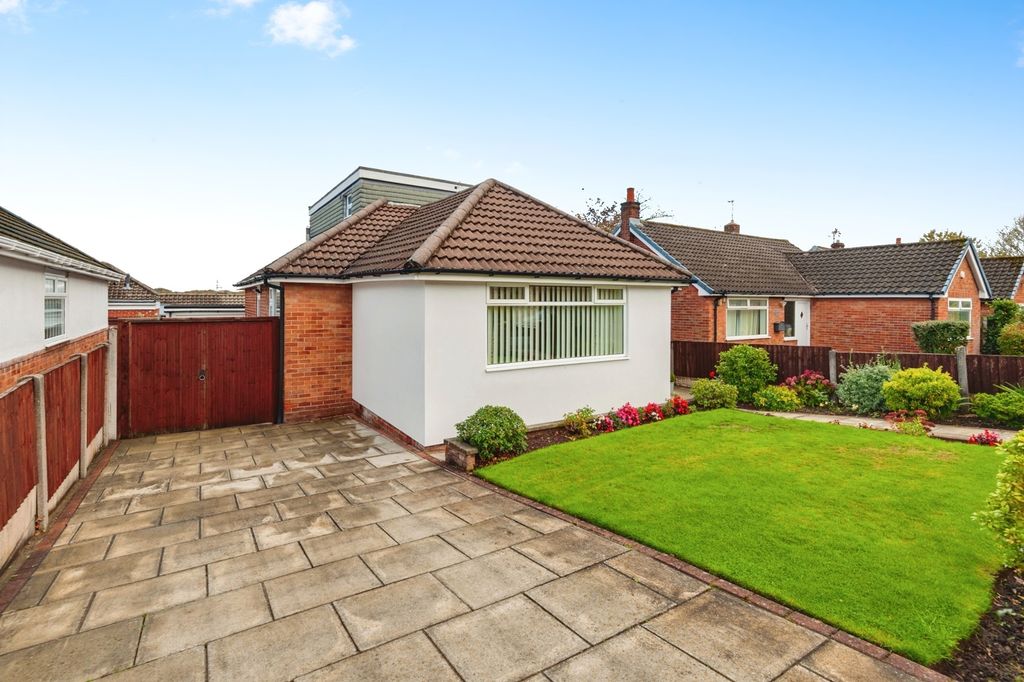 Property photo 1 of 17 Photo