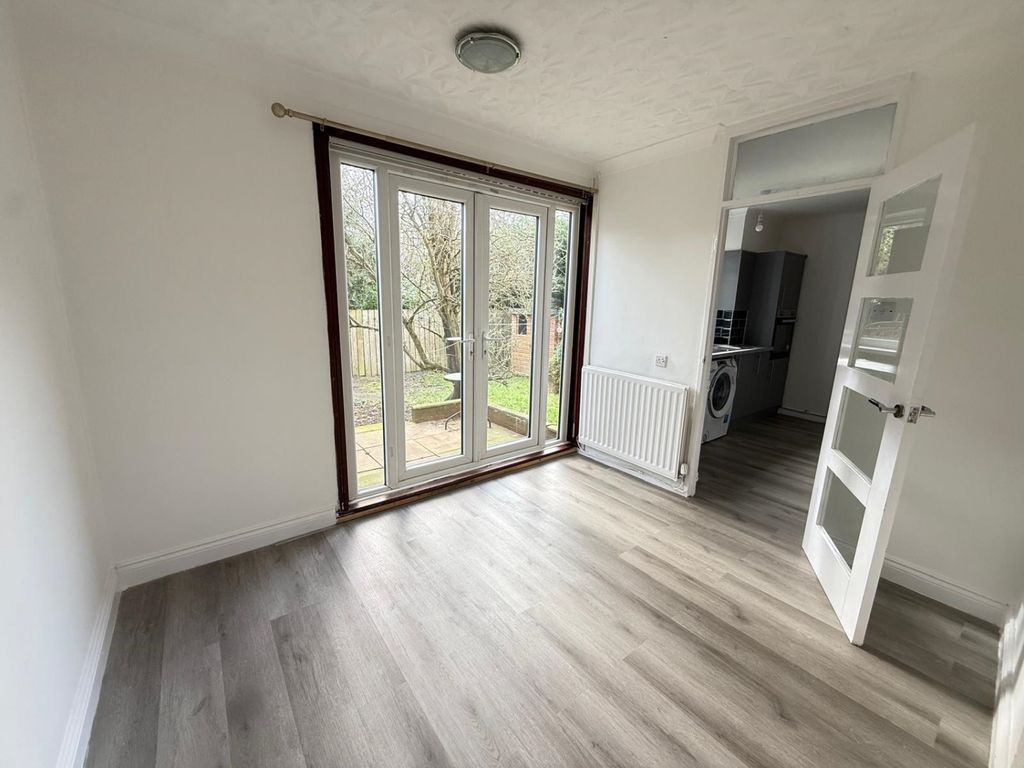 Property photo 3 of 16 Whatsapp Image 2026-03-02 At 13.52.44 (2)