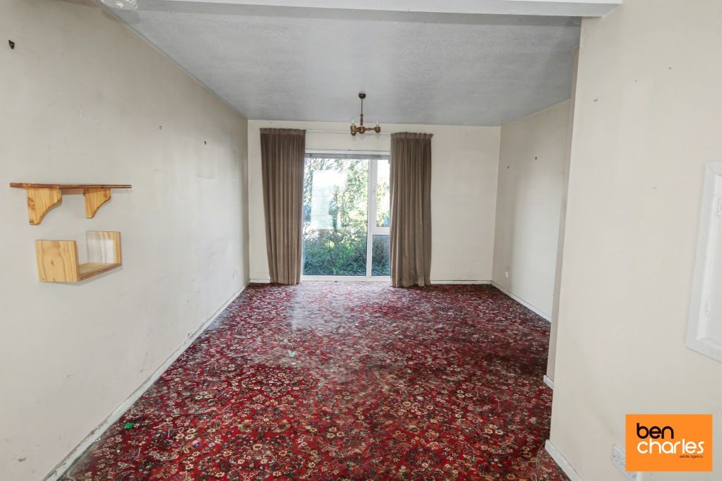 Property photo 2 of 13 Picture No. 12