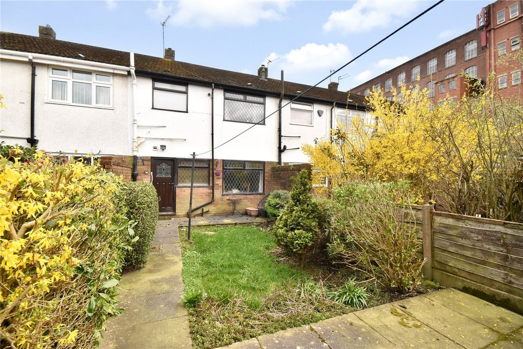 Property photo 2 of 17 Rear External