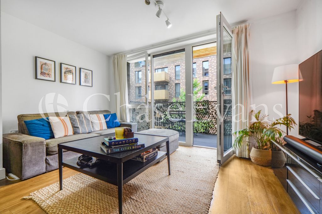 Property photo 2 of 23 Living Area