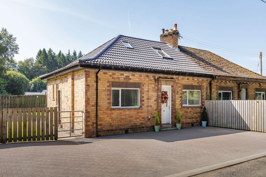 Property photo 1 of 48