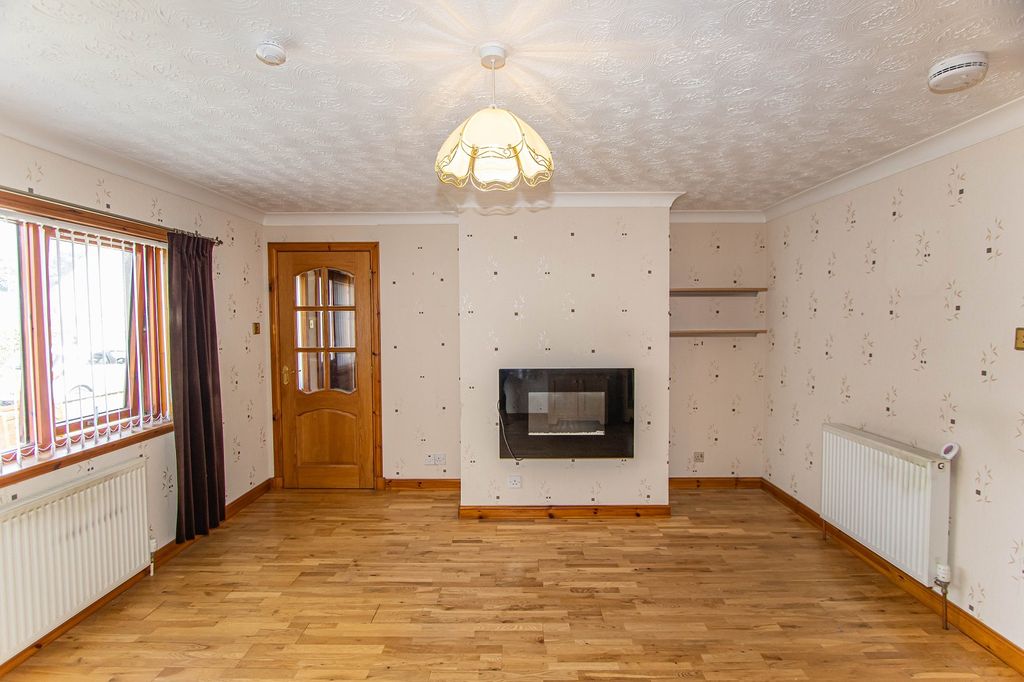 Property photo 3 of 14 Not Specified