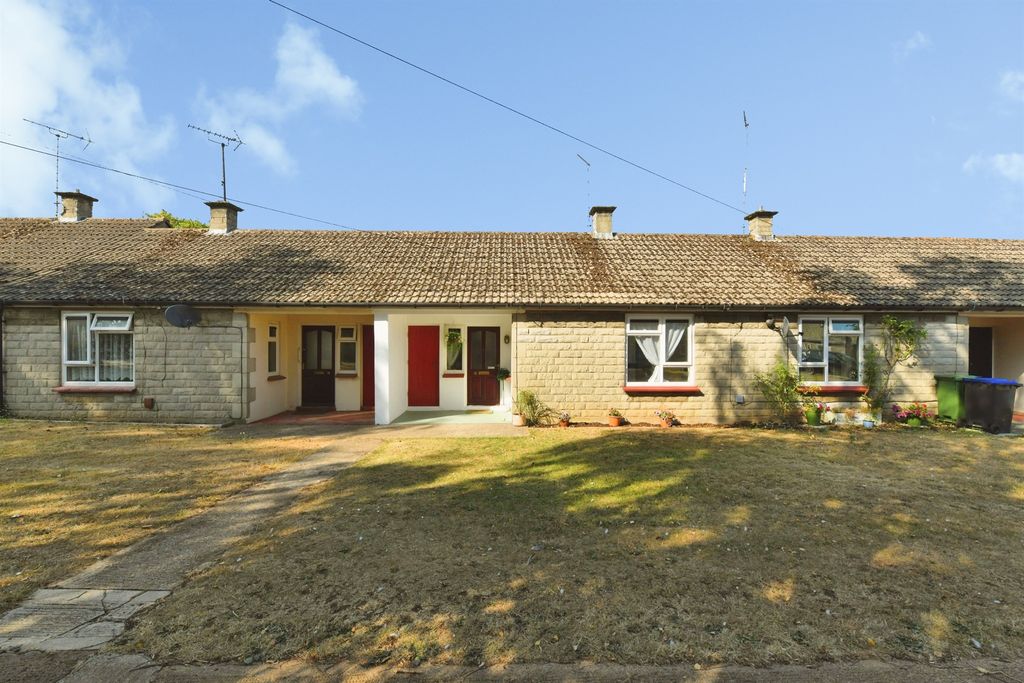 Property photo 1 of 13