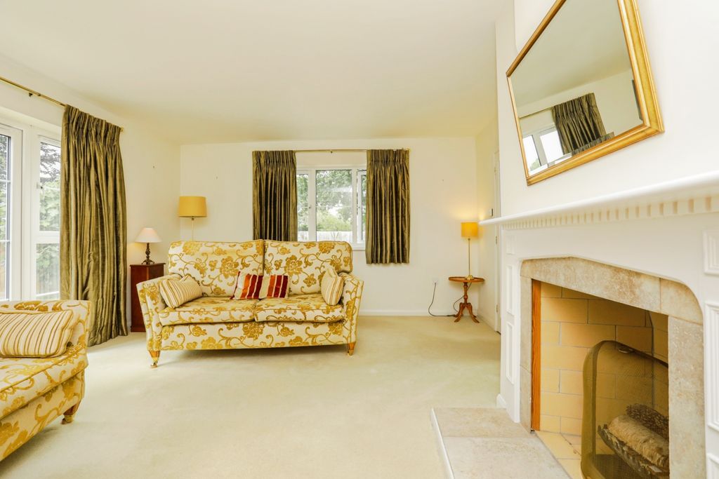 Property photo 3 of 30 9T5A9739