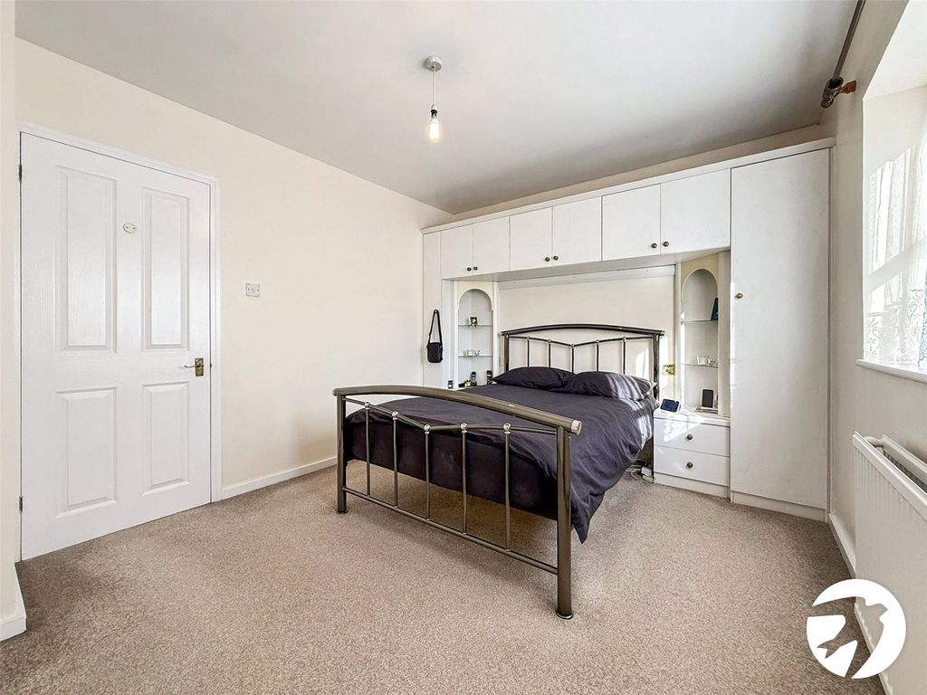 Property photo 3 of 15 Bedroom 1