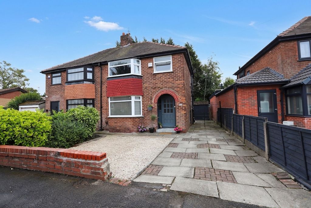 Property photo 1 of 22