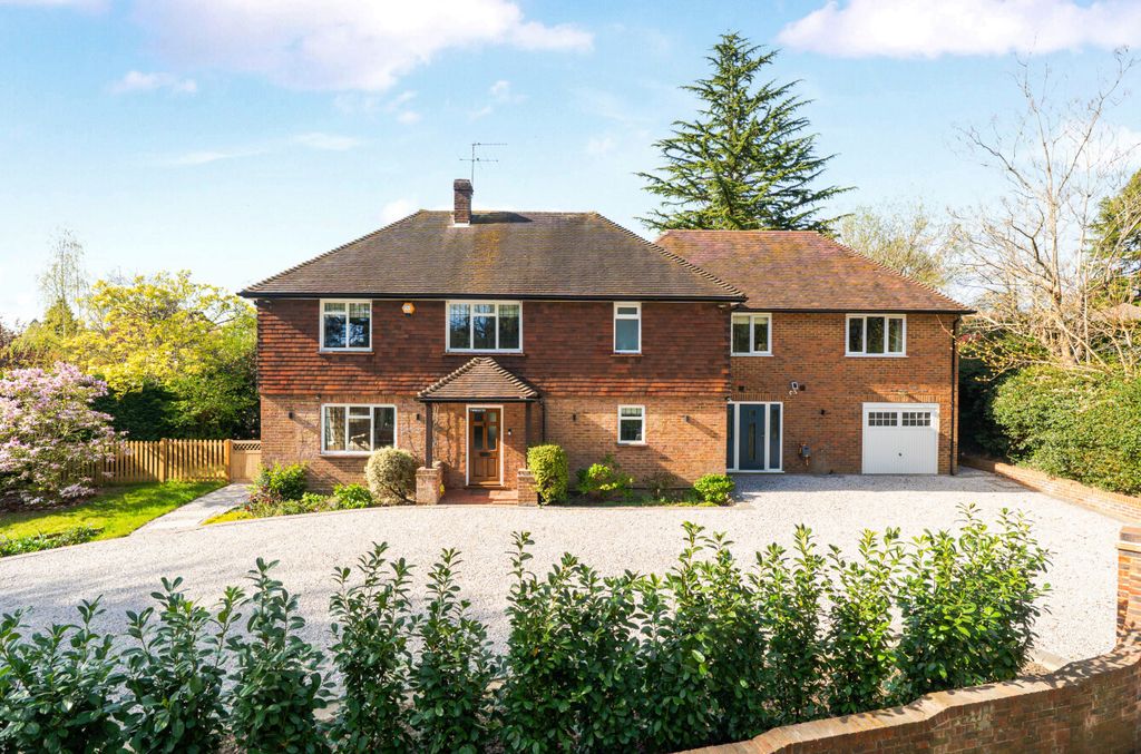 Property photo 2 of 41 1439449-1-69d671E...