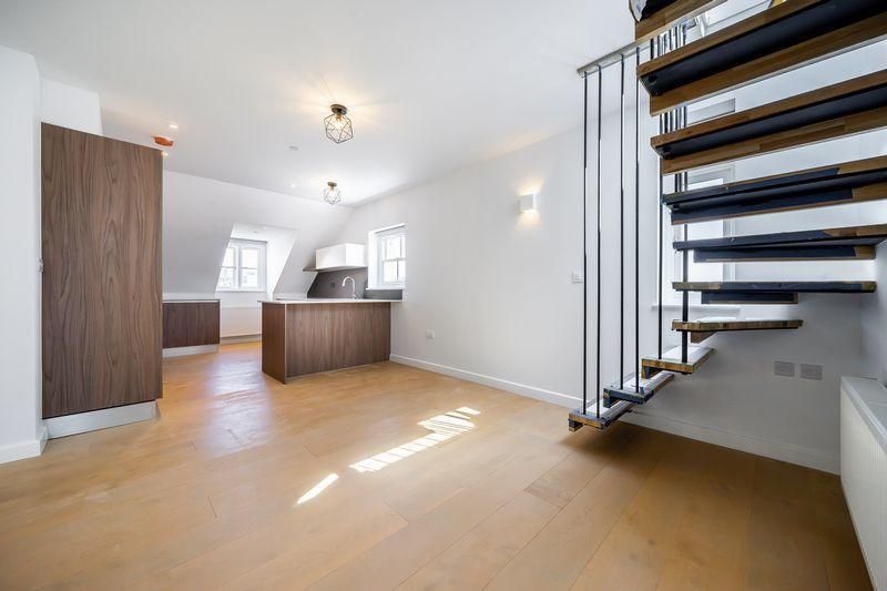 Property photo 1 of 9 1