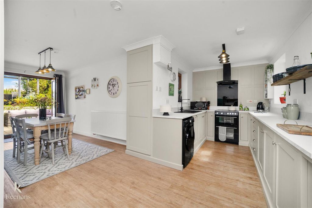 Property photo 2 of 58 2.Jpg