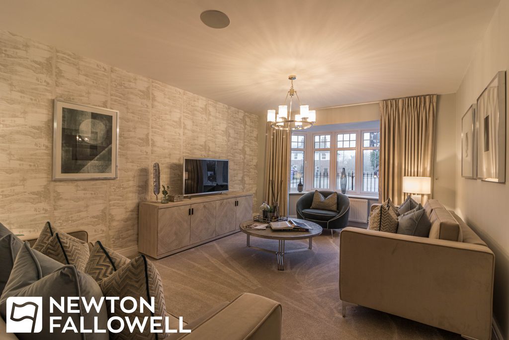 Property photo 2 of 24