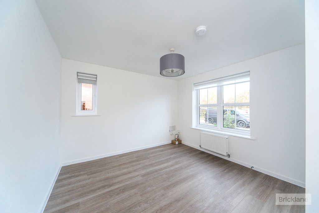 Property photo 3 of 14 Living Room