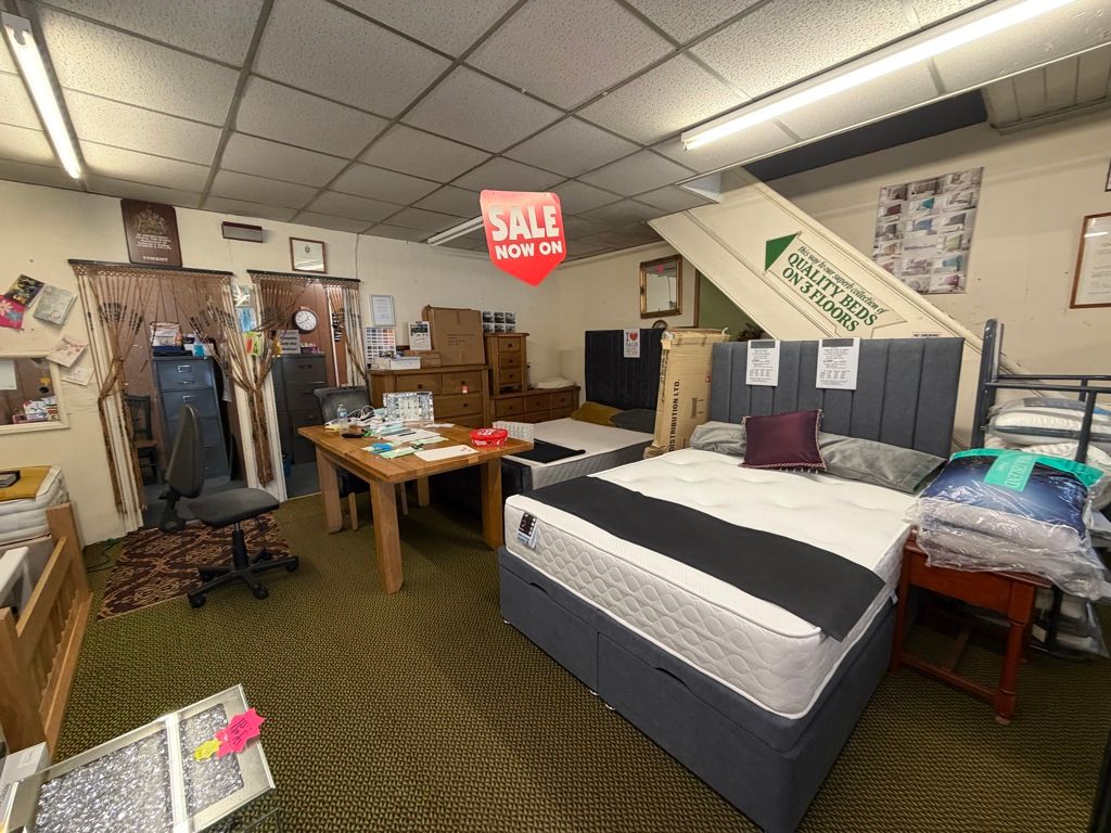 Property photo 3 of 12 Photo 7