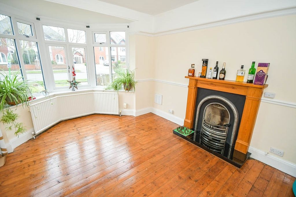 Property photo 3 of 8 Reception Room 1