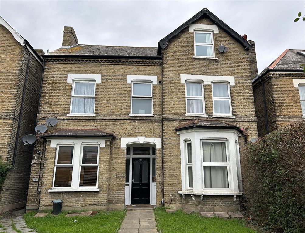 Property photo 1 of 1 ee1ce8Be-4B22-11Ed-9d47-0242Ac110002---Auto--.Jpg